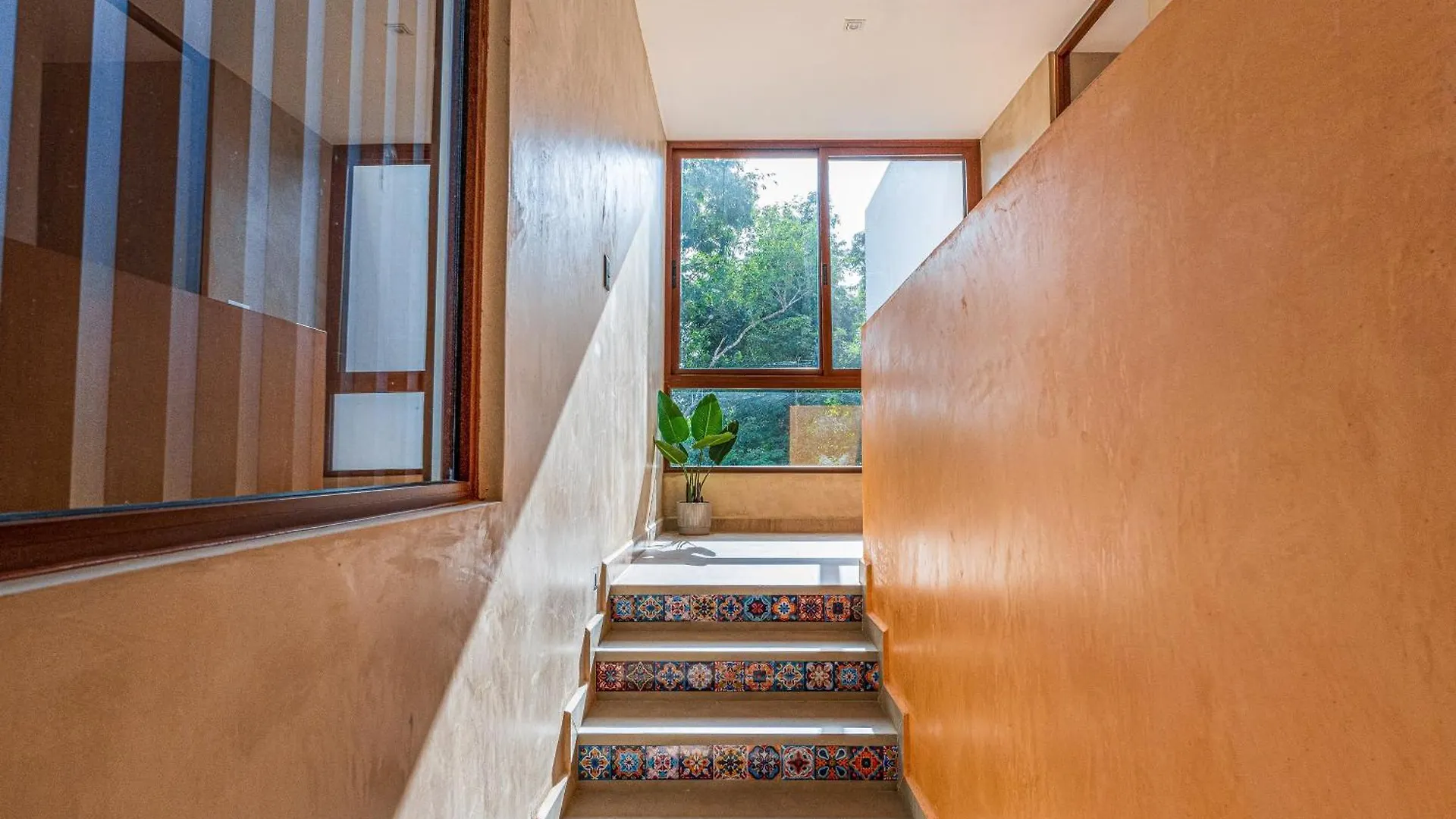 Casa Jaguar Villa 2 스뿌하 0*,